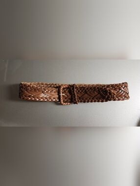 Braided Leather Belt in Warm Brown